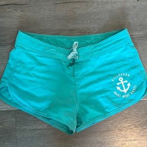 Billabong Board-shorts Girls size 12 “make more waves” 🌊